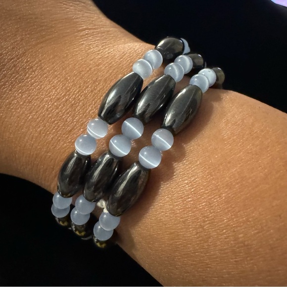 ✨2 for $30✨ Hematite Cat’s Eye Gemstone Magnetic Necklace/Bracelet - Picture 11 of 13